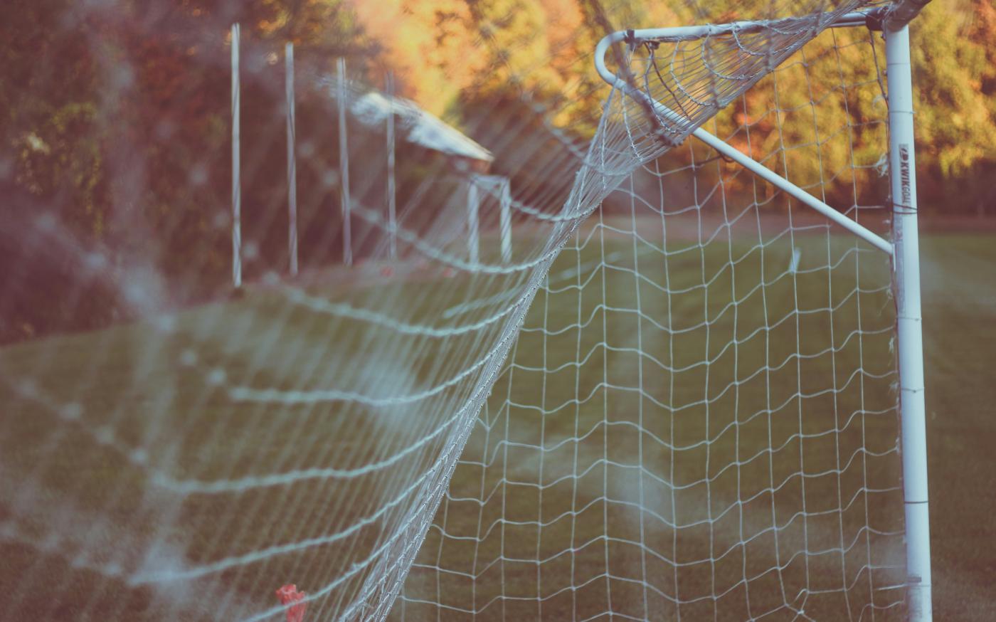 white goal post by Chris Knight courtesy of Unsplash.